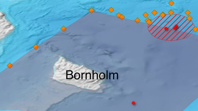 Schwedische Forscher haben Wasserproben vor der dänischen Insel Bornholm genommen, um den Methanaustritt der beschädigten Nord-Stream-Leitungen zu messen.